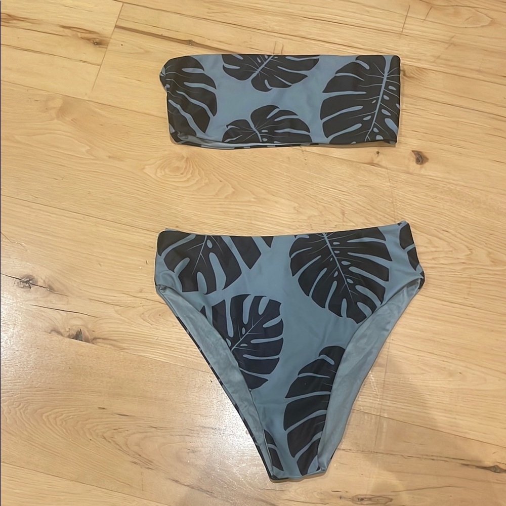 Leaf Print Bikini Set